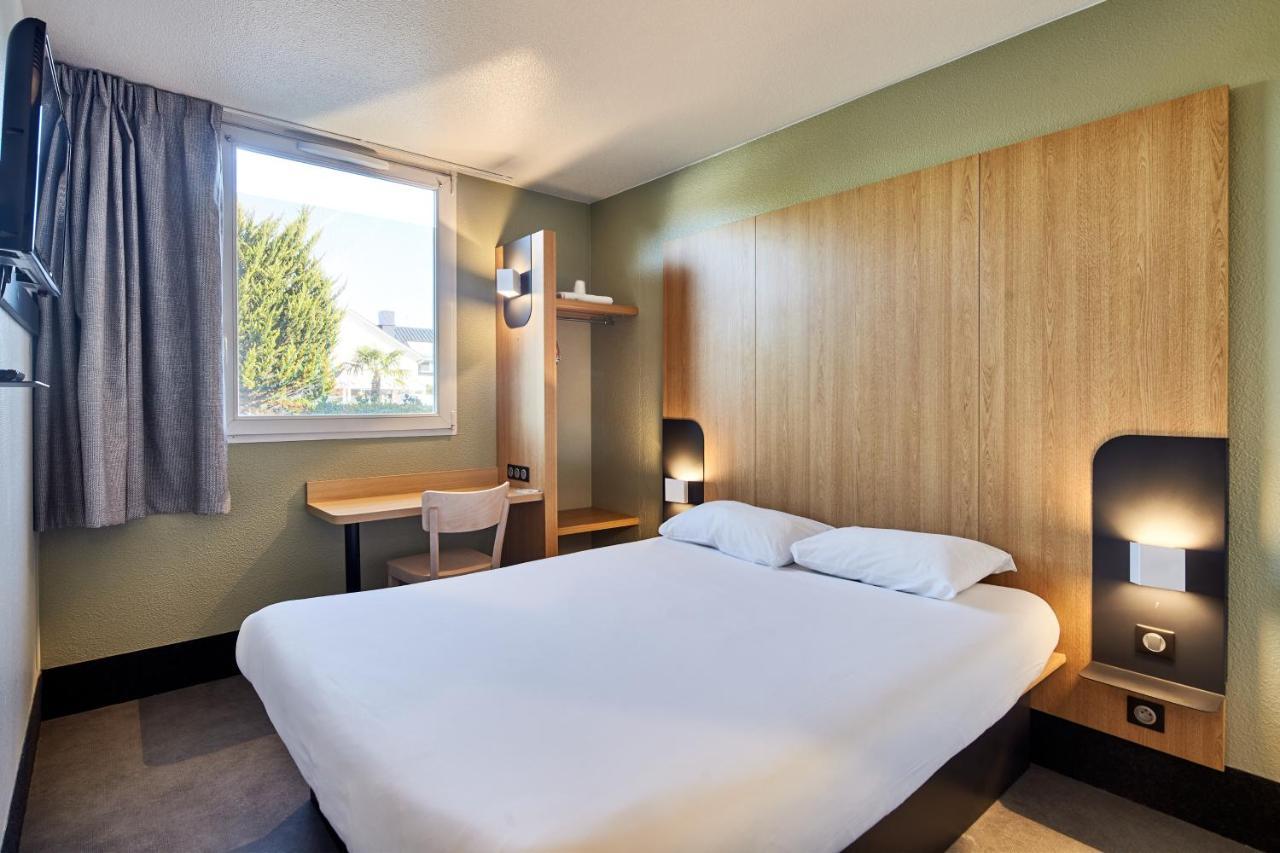 B&B Hotel Evry Lisses 2 Kültér fotó