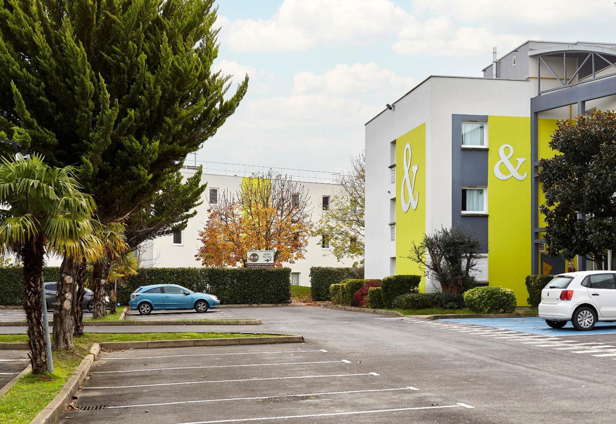 B&B Hotel Evry Lisses 2 Kültér fotó